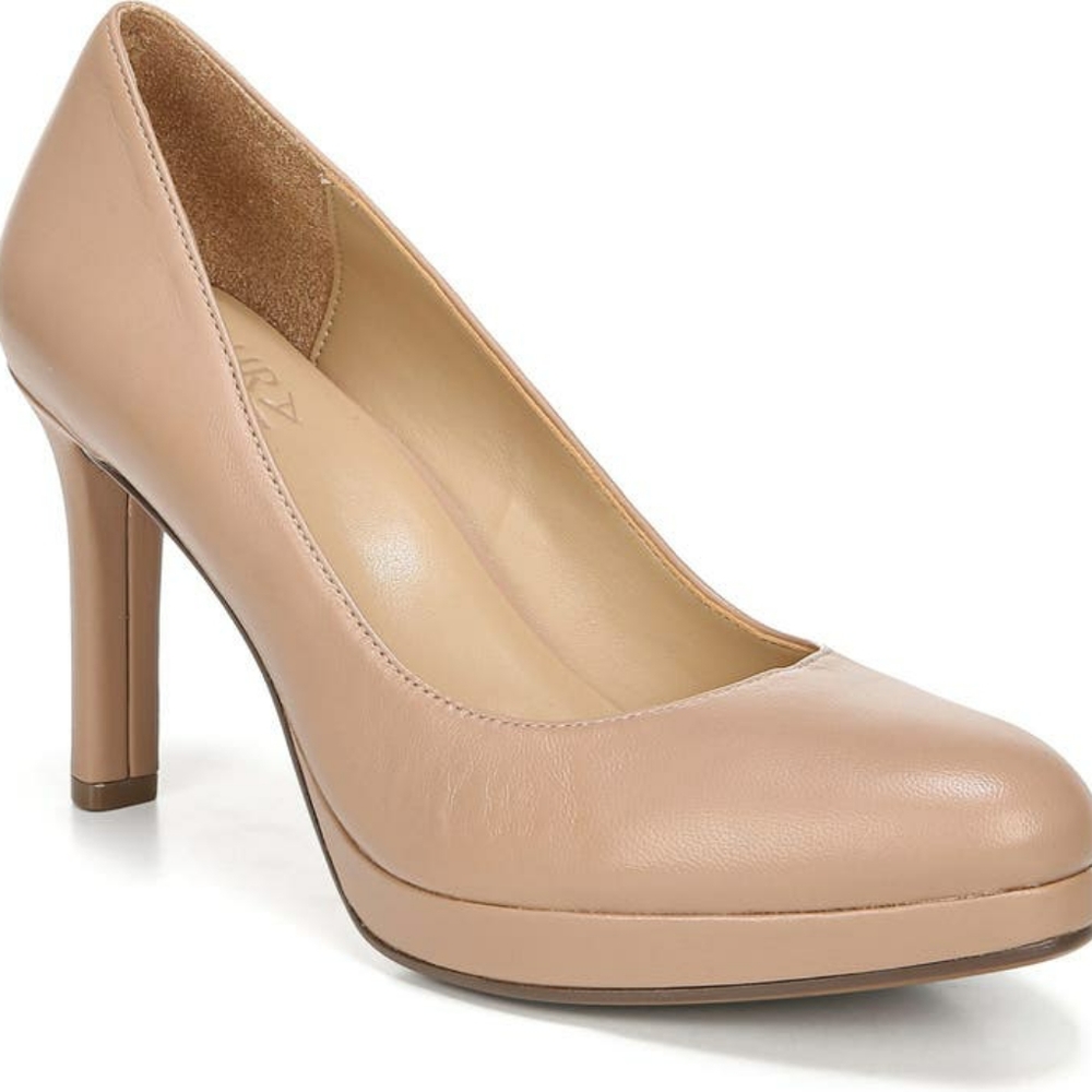 Naturalizer 'Teresa' Pumps